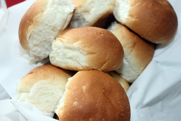 dinner rolls