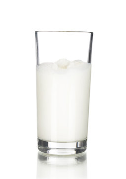 Fresh milk a glass