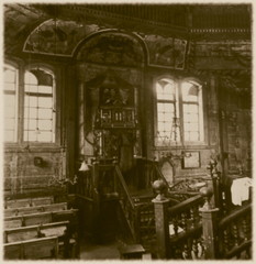 Fototapeta na wymiar Retro wooden synagogue in Grojec, Poland