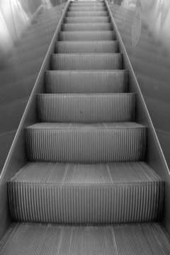 Escaleras mec&aacute;nicas