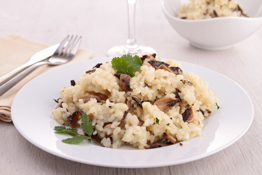 risotto with mushrooms and parsley