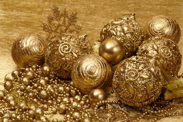 gold christmas balls