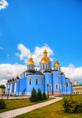 Fototapeta na wymiar St. Michael monastery in Kiev, Ukraine