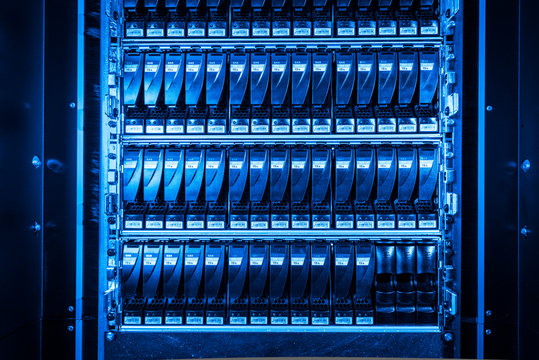 data storage hardware inside internet cloud center