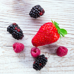 strawberries blackberries raspberries