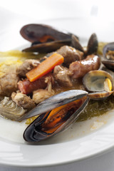 stufato di carne e pesce