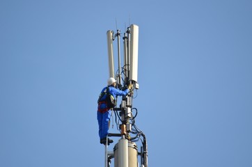Arbeiten am Mast