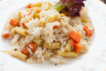 rice prepared with vegetables