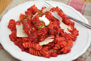 Pasta mit Roten Rüben