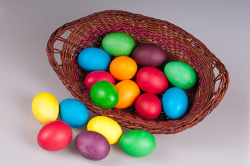 Easter eggs in a panier