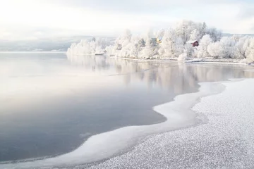 Foto auf Acrylglas Skandinavien Winter am Fjord