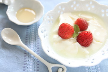 freshness strawberry with honey on yogurt for healthy food image