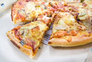 Fresh pizza in the dilivery box