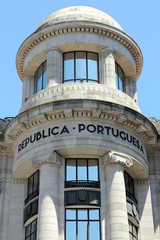 Fototapeta na wymiar Fragment budynku w Porto, Portugalia