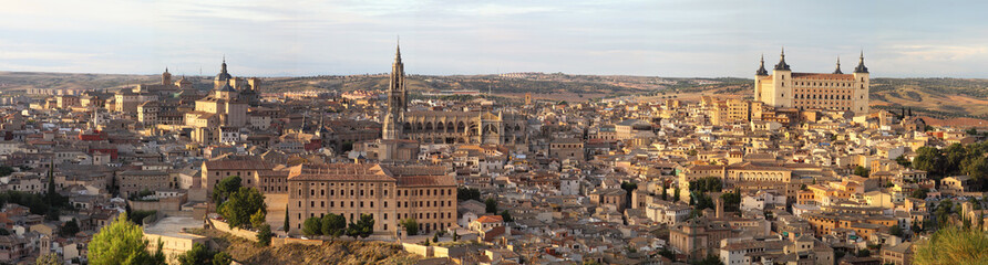 Fototapeta na wymiar Panoramic view of Toledo,Spain