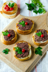 Crostini with pate