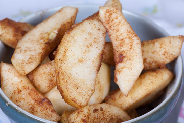 apple in cinnamon