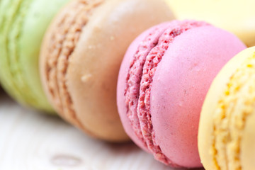 macro picture of macaroons