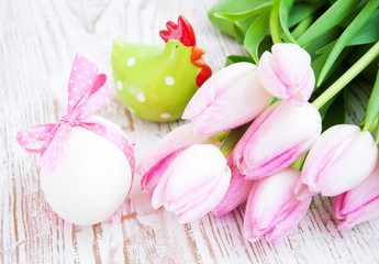 Pink tulips and easter egg