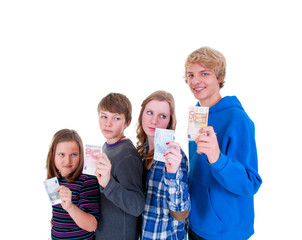 Teenager mit Taschengeld