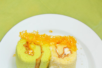 Roll cake