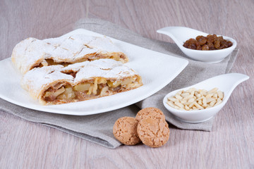 Apple strudel