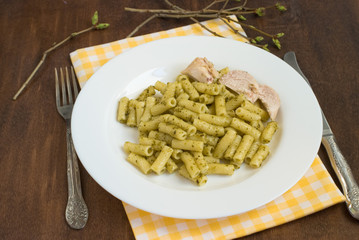 Pasta with pesto