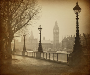 Vintage Retro Picture of Big Ben / Houses of Parliament (London) - obrazy, fototapety, plakaty