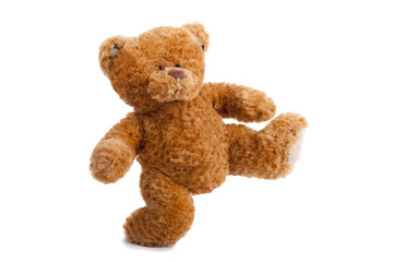 oso de peluche corriendo aislado
