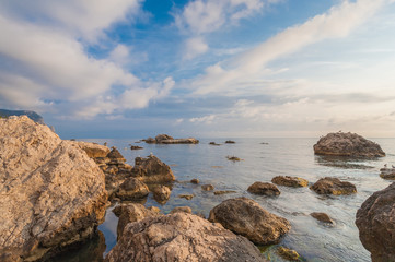 Fototapeta na wymiar Sea, shore and stones.