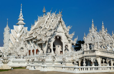 Wat Rongkun - the white temple in Chiangrai , Thailand