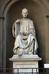 Statue of the famous architect Arnolfo di Cambio- Florence