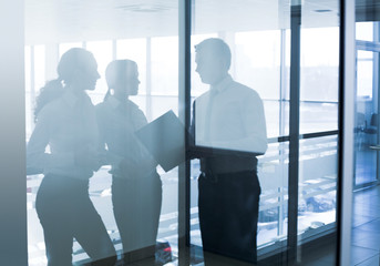 silhouettes of businesspeople