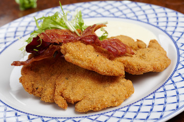 Schnitzel with salad