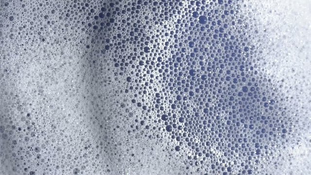 Wasser mit Schaum
