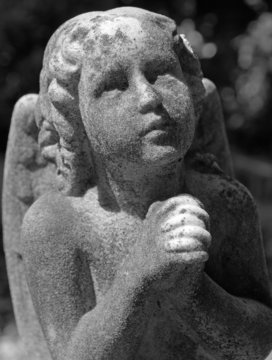 praying angel - cemetery statue, Staglieno