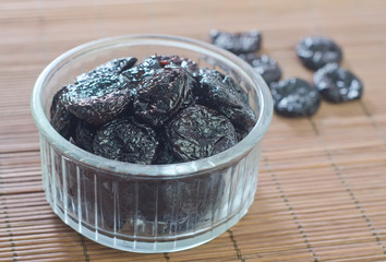 dry plums