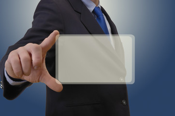 Geschäftsmann hält leere Visitenkarte - Textfreiraum