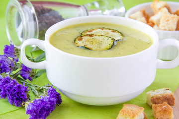 Zucchini cream soup with croutons