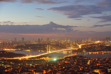 Fototapeta na wymiar Stambuł Turcja Bosfor Most