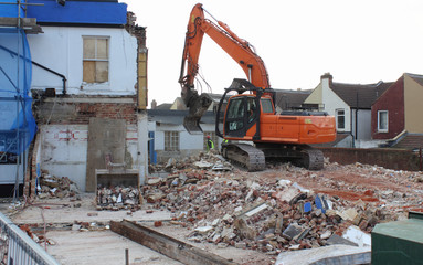 Fototapeta premium The demolition of another old public house in england