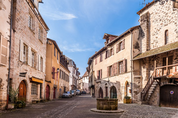 Village médiéval de Beaulieu sur Dordogne, en Corrèze, en Nouvelle-Aquitaine, France