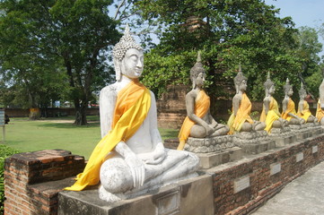 alignement boudha © julienxw