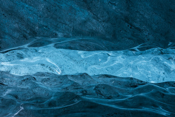 Ice cave crevass