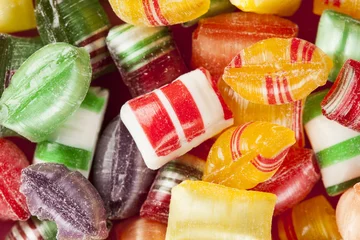 Selbstklebende Fototapete Süßigkeiten Bunte süße Bonbons