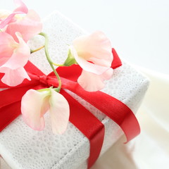 Sweet pea and gift for birthday image 
