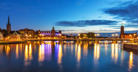Fototapeta na wymiar Panorama wieczoru w Sztokholmie, Szwecja