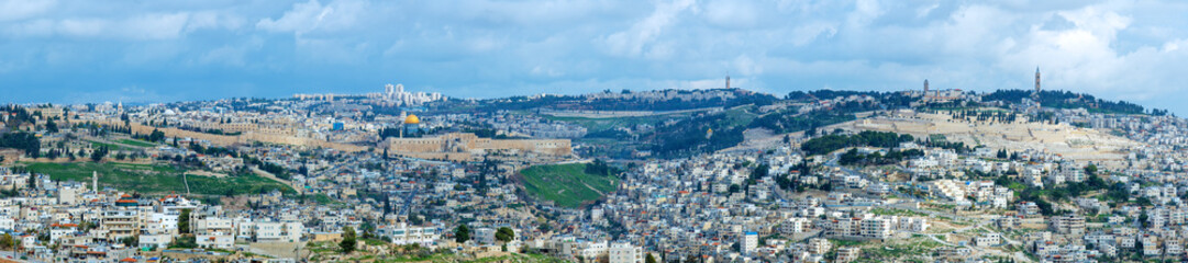 Fototapeta premium Panorama - Old City and Olives Mount, Jerusalem