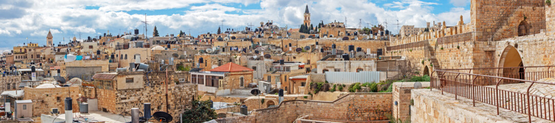Naklejka premium Panorama - dachy Starego Miasta w Jerozolimie