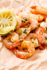 shrimps with lime and parsley
